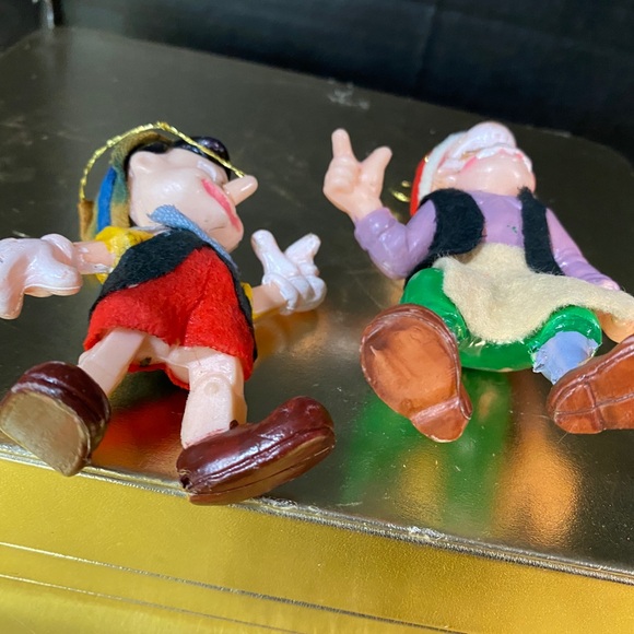 WALT DISNEY VINTAGE PINOCCHIO & GEPPETTO CHRISTMAS ORNAMENTS WITH FELT CLOTHES - Picture 11 of 11